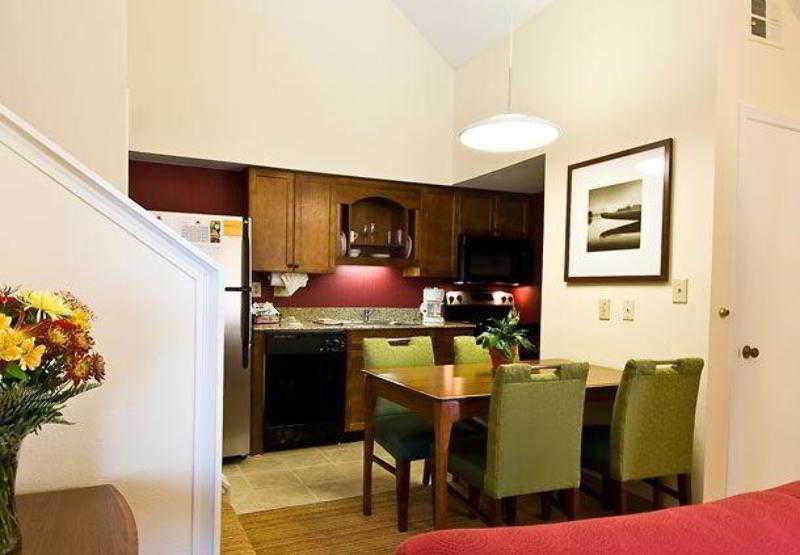 Residence Inn Raleigh Midtown Rom bilde
